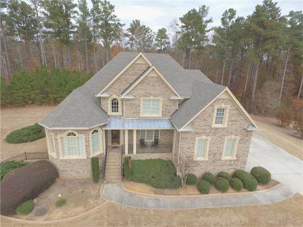 8235 Equinox LN, Fairburn, GA 30213