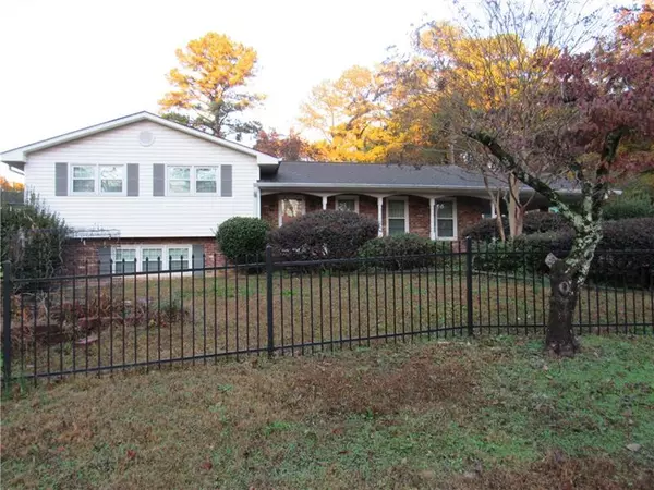 East Point, GA 30344,2945 Heather DR
