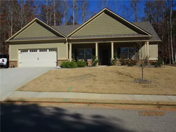 390 White Trillium DR, Hoschton, GA 30548