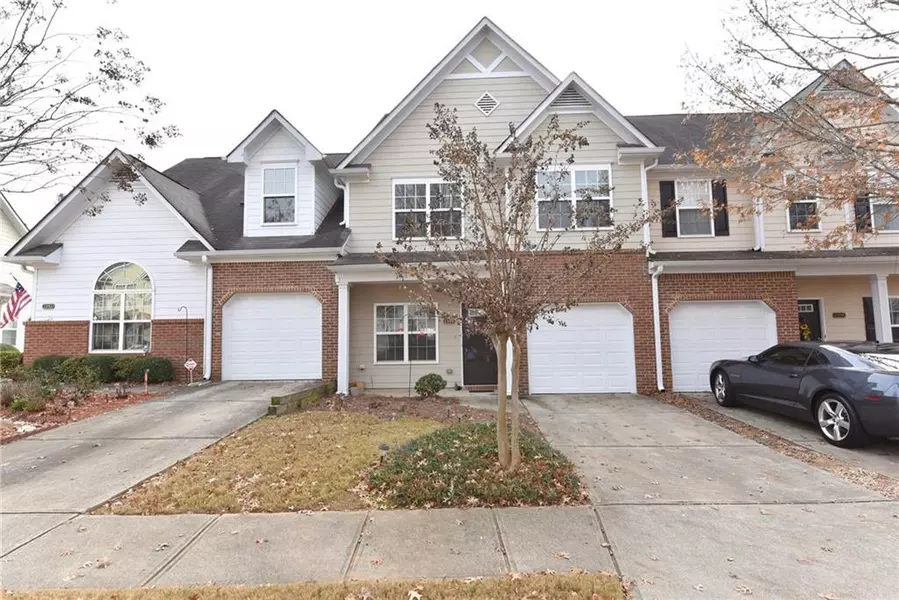 2394 Suwanee Pointe DR, Lawrenceville, GA 30043