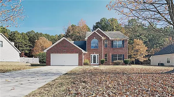 215 Penny LN, Mcdonough, GA 30252