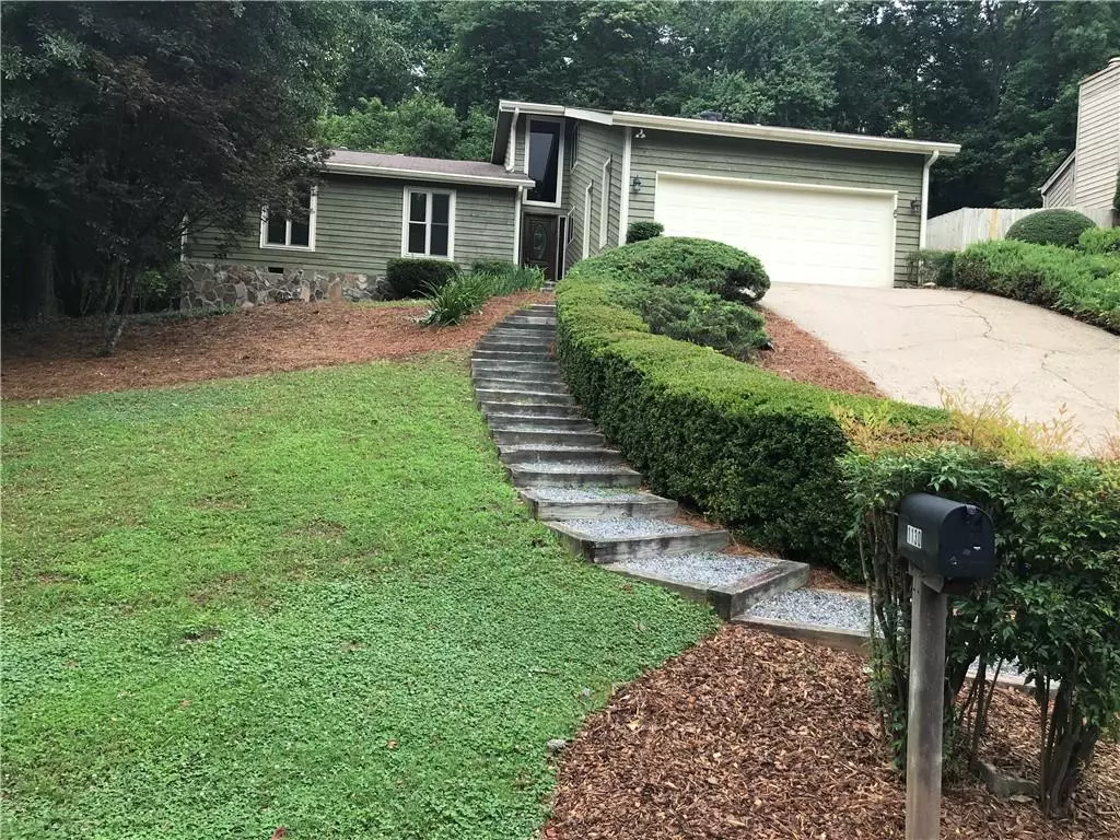 Roswell, GA 30076,1130 Trailmore DR