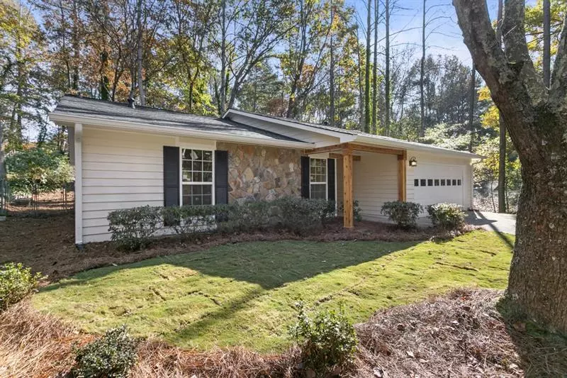 Roswell, GA 30076,335 Creekside CT