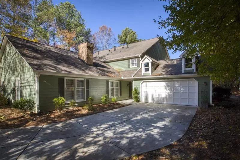 Roswell, GA 30075,144 Great Oaks LN