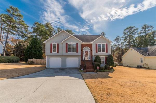 237 Rockingham DR, Loganville, GA 30052