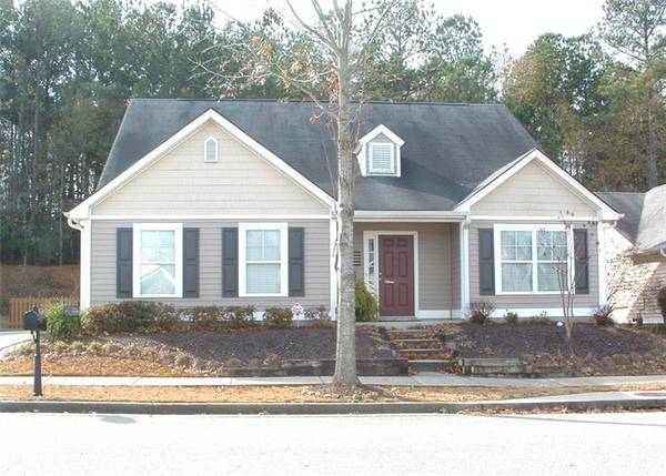 3855 Pine Village PL, Loganville, GA 30052