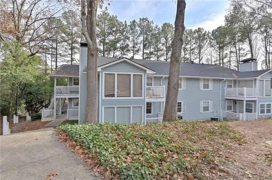 2725 Saint Augustine TRL SE, Marietta, GA 30067