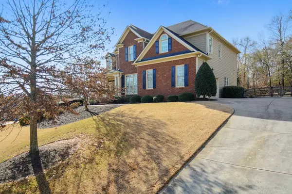 Suwanee, GA 30024,1060 Water View LN