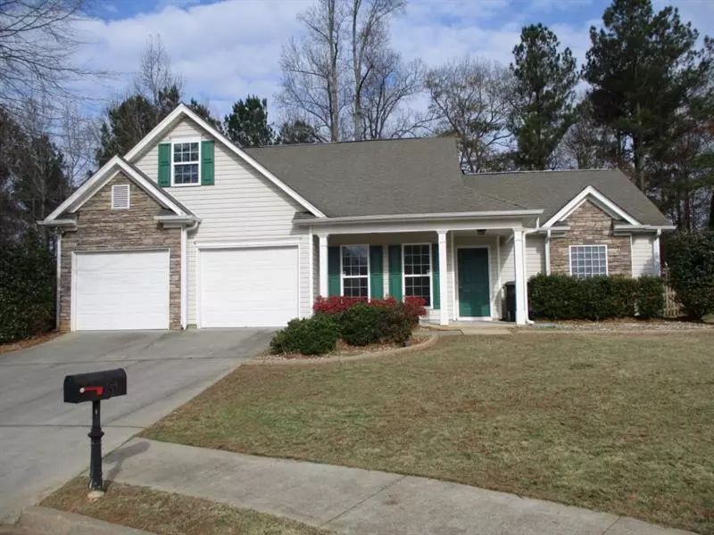 94 Avondale CIR, Newnan, GA 30265