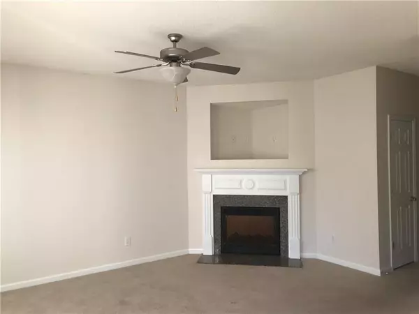 Union City, GA 30291,8210 Oakley CIR #2