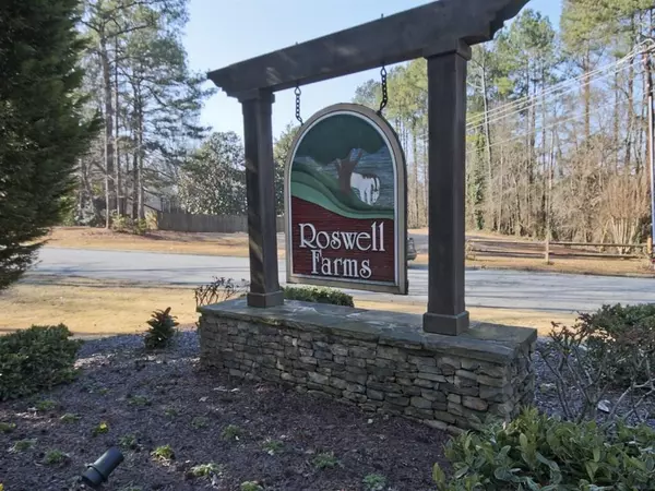 Roswell, GA 30075,135 Roswell Farms CT