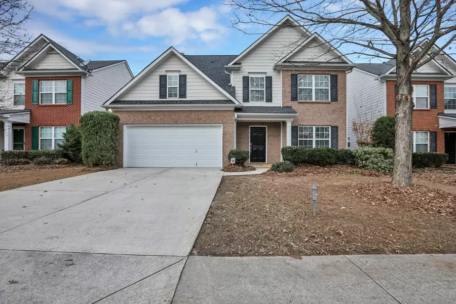 2132 Black Oak LN, Ellenwood, GA 30294