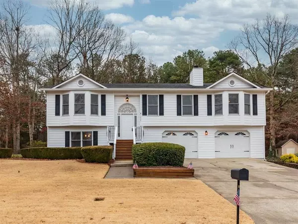 1425 La Maison DR, Lawrenceville, GA 30043