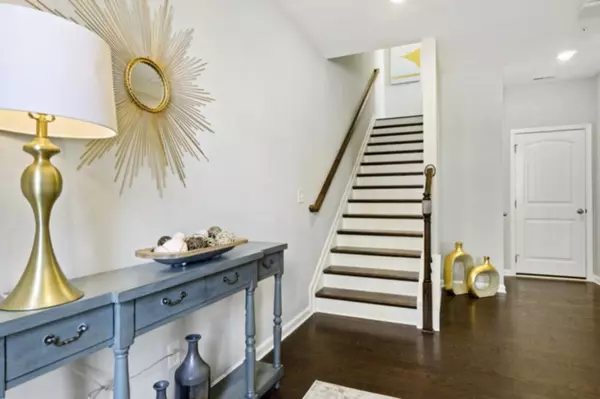 Alpharetta, GA 30005,759 Topsail LN