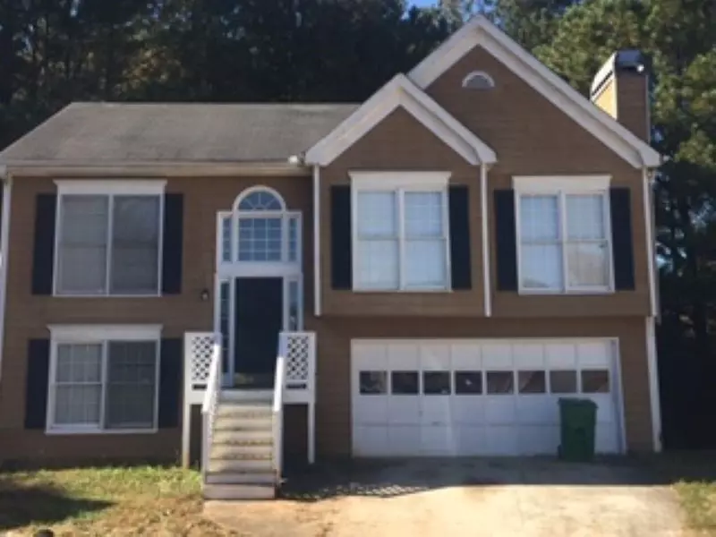 1070 Brandon LN, Stone Mountain, GA 30083