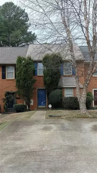 1057 Westfield TRCE SE, Smyrna, GA 30082