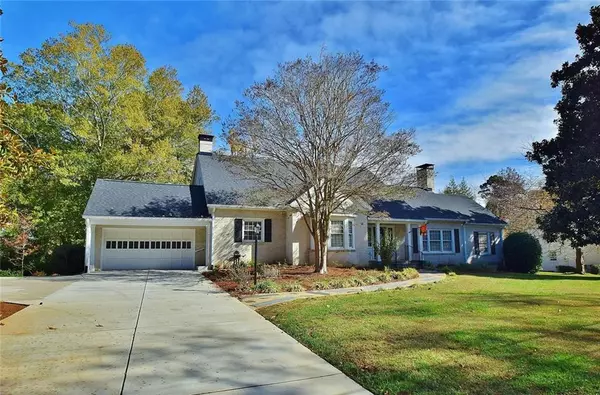 Gainesville, GA 30501,976 Cherokee RD