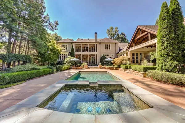 Sandy Springs, GA 30327,331 Londonberry RD