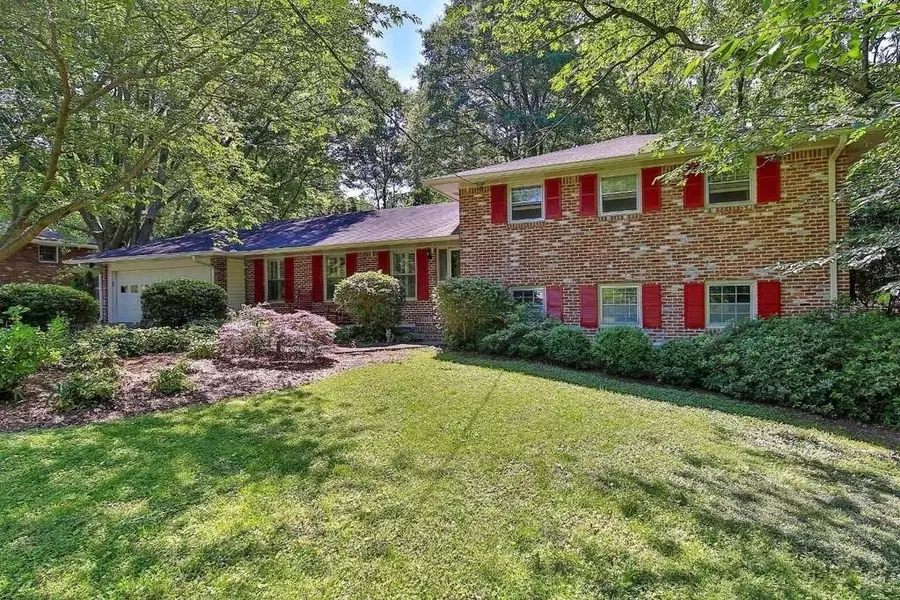 3222 Barkside CT, Atlanta, GA 30341