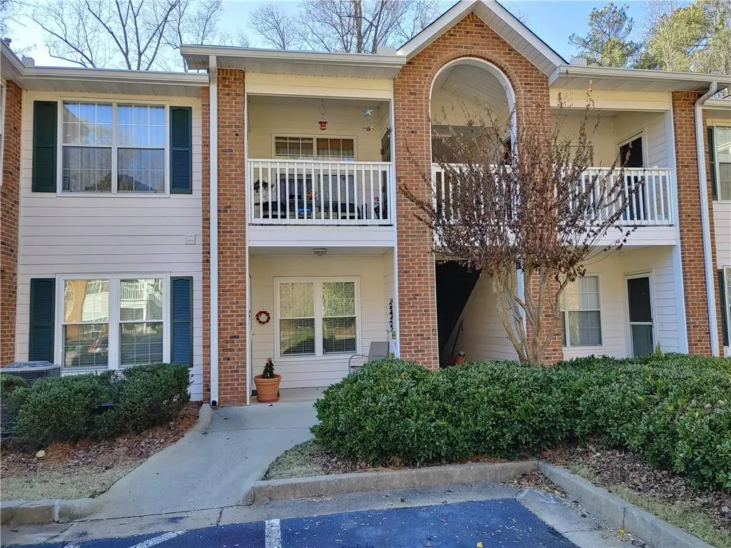 Roswell, GA 30076,417 St Streamside DR #417