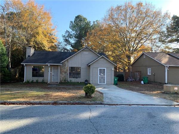 689 Durham XING, Stone Mountain, GA 30083