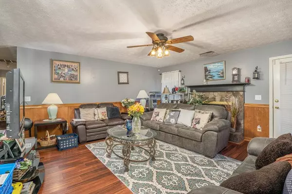 Loganville, GA 30052,1540 TWIN MANOR DR