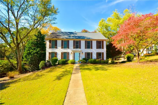 505 Wood Valley TRCE, Roswell, GA 30076