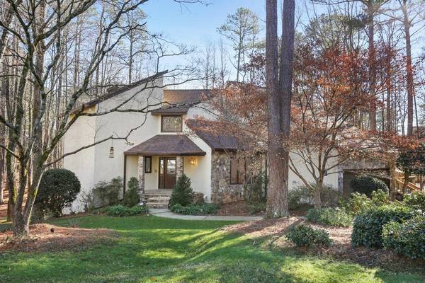 9355 Bluffwind Chase, Roswell, GA 30076