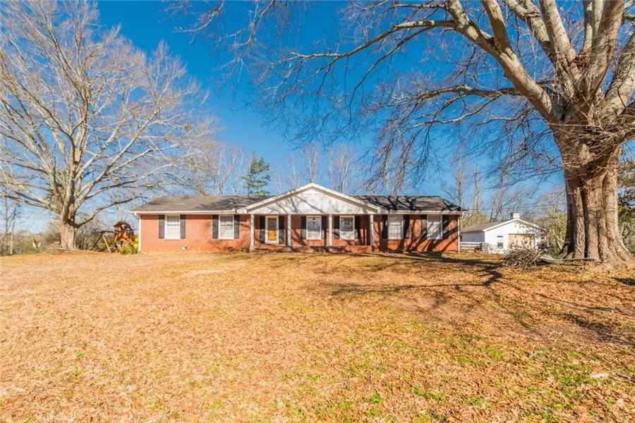 511 Bart Manous RD, Canton, GA 30115