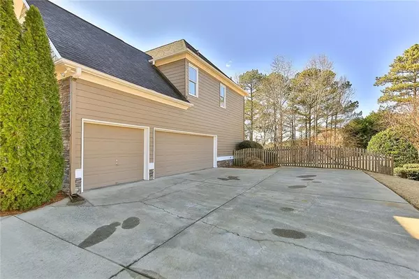 Canton, GA 30114,216 Deer Park TRL