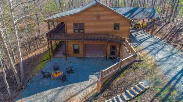 419 Lake Ridge DR, Blue Ridge, GA 30513