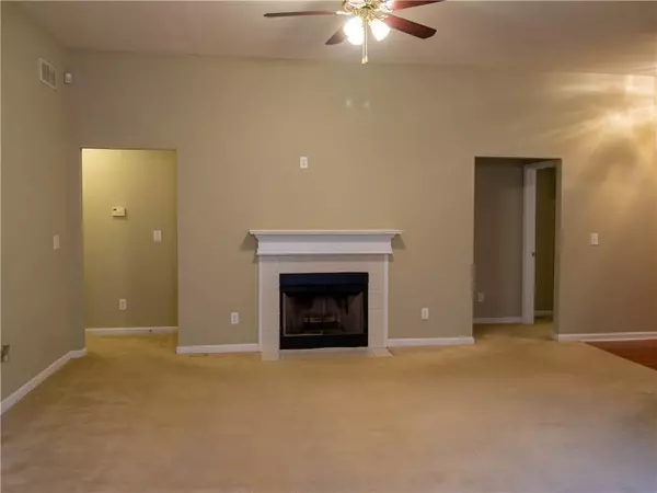 Covington, GA 30016,105 Lakeview TRL