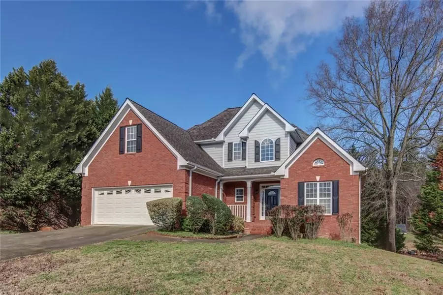 25 Wentworth DR, Oxford, GA 30054