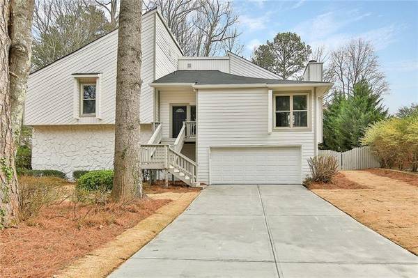 2216 Rock Ridge RD, Marietta, GA 30062