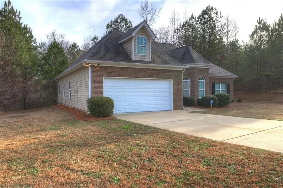 7295 White Oak WAY, Fairburn, GA 30213