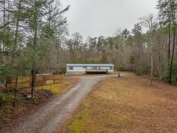 Dahlonega, GA 30533,367 Colonel Farrow RD