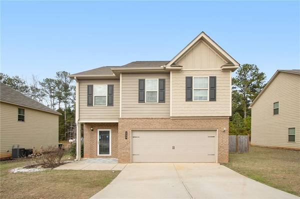 235 Bandelier CIR, Hampton, GA 30228