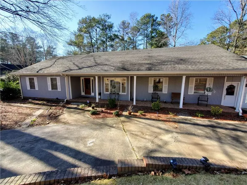5188 Woodmont DR, Villa Rica, GA 30180