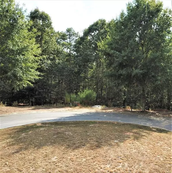 5957 Grand Marina CIR, Gainesville, GA 30506