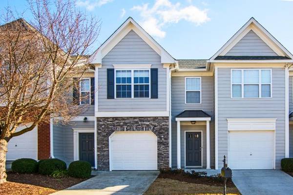 6274 Shoreview CIR, Flowery Branch, GA 30542