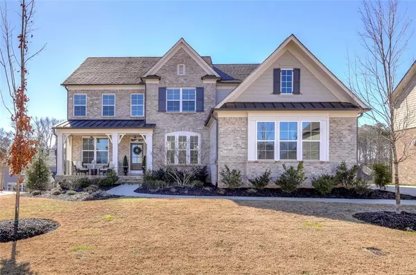 220 Briar Hollow LN, Woodstock, GA 30188