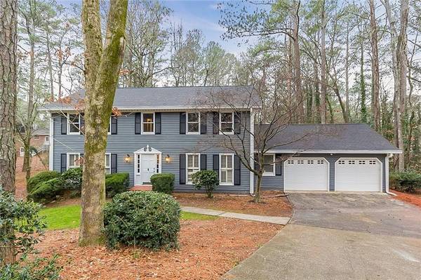 85 Martin Point CT, Roswell, GA 30076