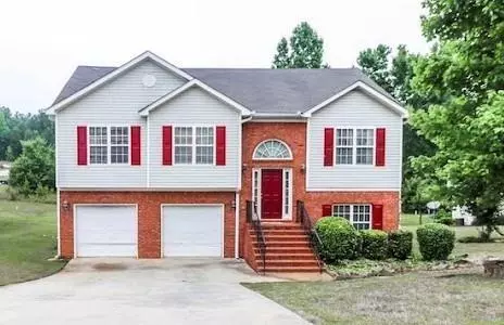 25 Pebble LN, Covington, GA 30016