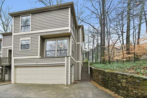 Alpharetta, GA 30004,3010 Steeplechase DR #6