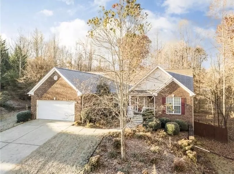 97 Shepherds CT, Jefferson, GA 30549