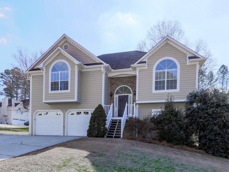 205 Poppy Tree LN, Woodstock, GA 30189