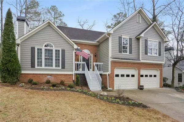 908 Feather Creek LN, Woodstock, GA 30189