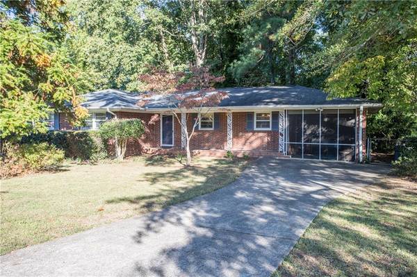 6542 Debbie Sue LN, Morrow, GA 30260