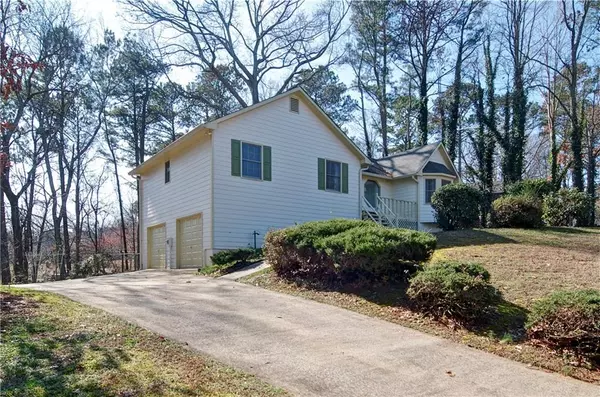 Woodstock, GA 30189,623 Victoria LN