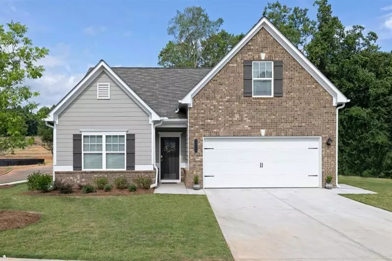 211 Crown Pointe DR, Dawsonville, GA 30534